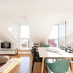 公寓 Alfama Charming With Amazing River View And Terrace Lisboa