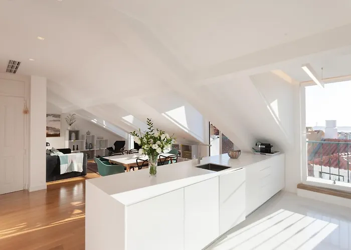 Alfama Charming With Amazing River View And Terrace 아파트 *