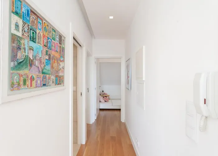 Alfama Charming With Amazing River View And Terrace