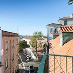 Alfama Charming With Amazing River View And Terrace Apartament Lizbona